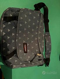 Tracolla Messenger Eastpak
