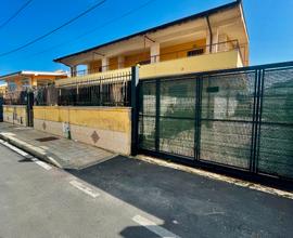 Villa bifamiliare composta da 2 unità immobiliari