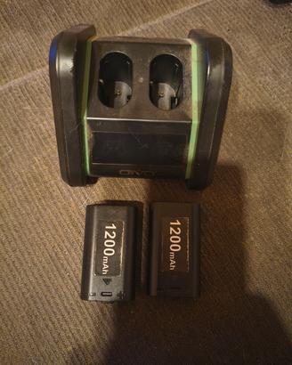 BATTERIE E BASE PER CONTROLLER XBOX