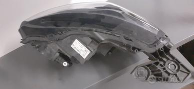 Proiettore led peugeot 2008