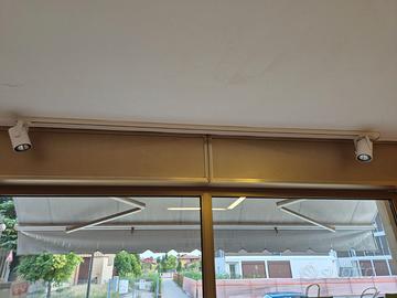 4 faretti da interno con guidovia