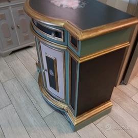  mobile in legno restaurato