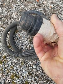 Tubo aspirapolvere o aspira cenere