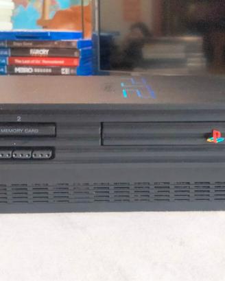 PlayStation 2 + 7 giochi originali + Memory card