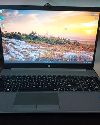 💻 HP 250 G8 – i5 11ª GEN;16 GB RAM;SSD NVMe 512GB