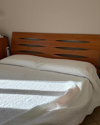 Letto matrimoniale
