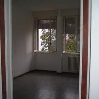 Luino (Va) via Sereni 3 trilocale