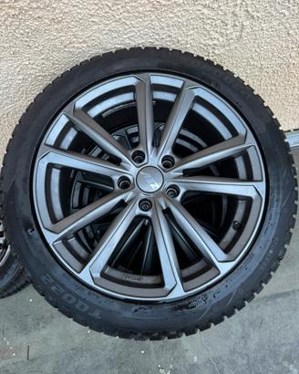 Cerchi in lega 18" AEZ + Gomme 235/45 R18