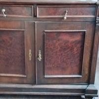 mobile in radica a due ante e due cassetti 