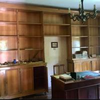 Libreria in legno smotabile