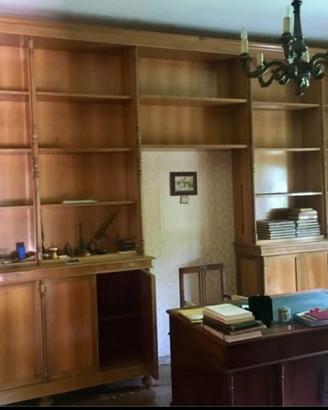 Libreria in legno smotabile