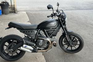 Ducati scrambler 800 cc full throttle 2016