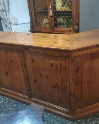 Bancone bar in legno massello