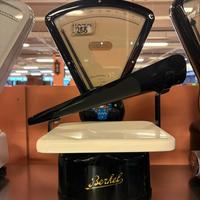 bilancia Berkel a un piatto pesa caramelle