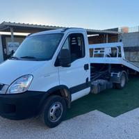 Iveco Daily 35C15 Carroattrezzi Patente B Scarrabi