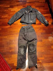 Tuta  completa  per moto