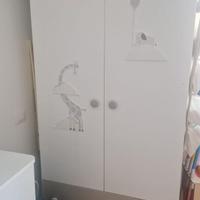 Armadio e cassettiera baby