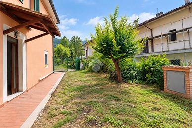 2 LOCALI A TERNI