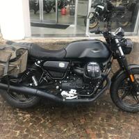 Moto Guzzi V7 IV - 2023