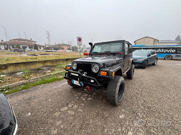 Jeep Wrangler tj 4.0 sport