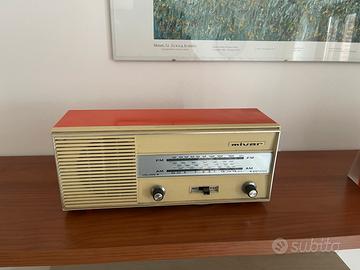 Radio vintage Mivar
