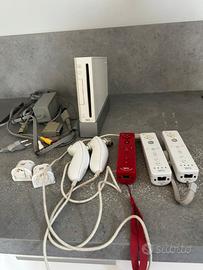 Consolle wii, 3 telecomandi e 2