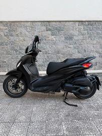Piaggio Beverly 400 hpe