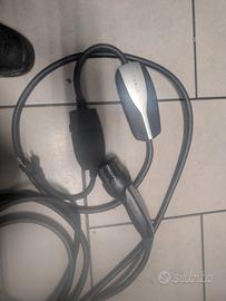 UMC  tesla caricatore per auto elettrica 