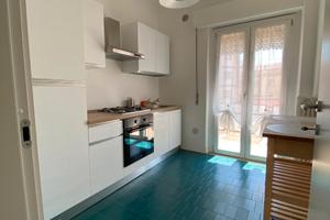 Appartamento ristrutturato viale Marconi libero