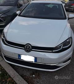 Volkswagen Golf 7 Restyling 1.6TDI 115CV executive