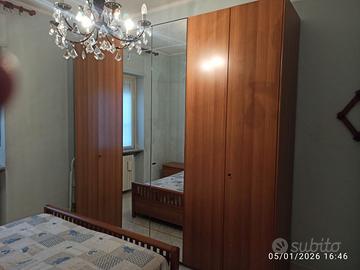 mobili camera da letto e soggiorno