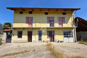 CASA INDIPENDENTE A BIANZÈ