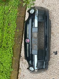 Paraurti anteriore Fiat 500 del 2013