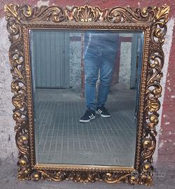 Specchio vintage stile barocco con cornice dorata