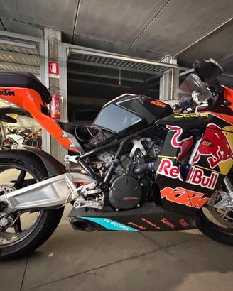 Ktm rc8