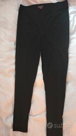 pantaloni 