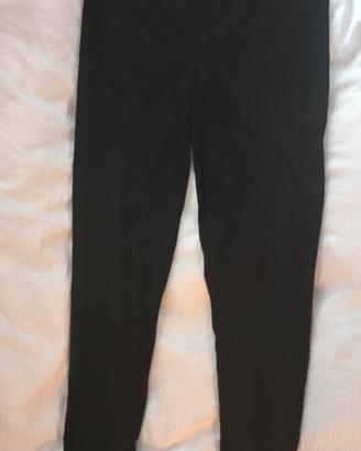 pantaloni 