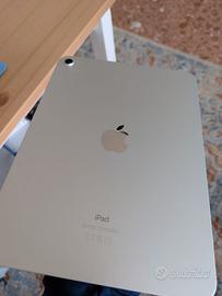 iPad 10
