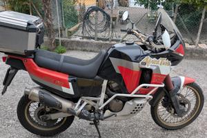 Honda Africa Twin 750 RD4