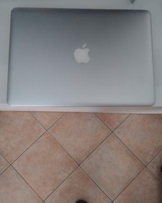 MacBook Pro ( 13 pollici, fine 2011 )