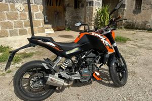 KTM DUKE 125