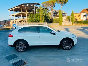 Porsche cayenne 3.0d