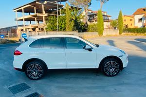 Porsche cayenne 3.0d