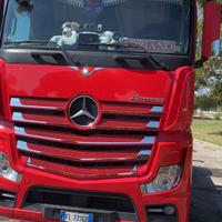 Mercedes Actros MP4