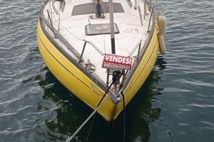 Barca a vela COMET27