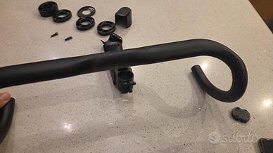 Manubrio bici da corsa in carbonio Syncros 