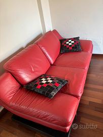 Divano rosso