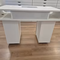 banco ricostruzione unghie professionale