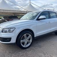 Audi Q5 2.0 TDI 170 CV quattro