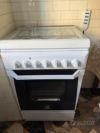Cucina a gas indesit